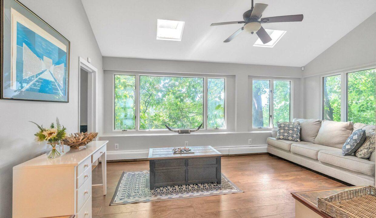 Hudson Valley Luxury Resorts Westchester Castle Spacious Seating Social Gathering Relaxing Comfort #separator_sa Weschester County, New York