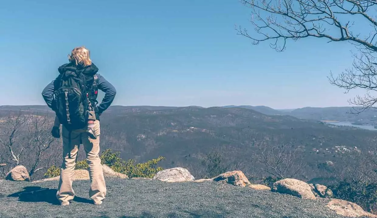 You may have heard that the best way to lose weight after the holidays is to hit the gym, but what if you’d rather walk off your turkey dinner on one of the Hudson Valley’s beautiful trails?